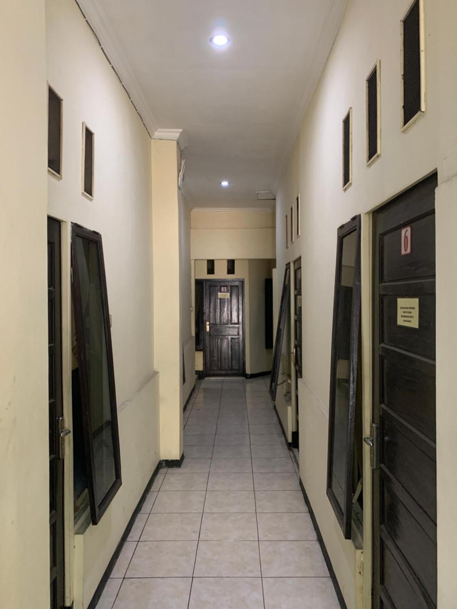 Sawojajar Inn Ngadipuro Bagian luar foto
